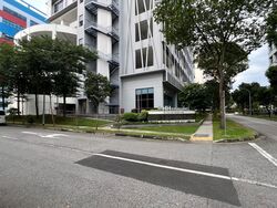 Hh @ Kallang (D13), Factory #600945021